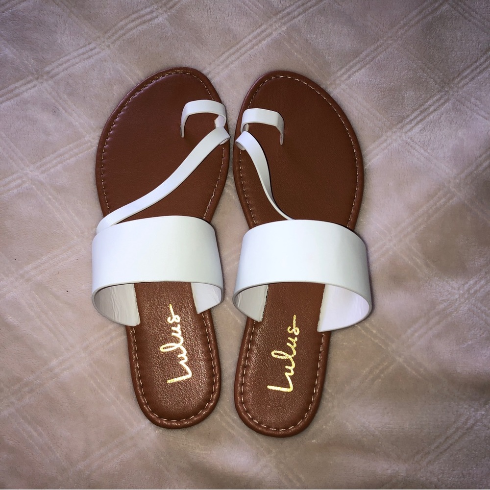 NIB Lulus Avena Flat Sandals White & Tan Size 8.5 Women’s